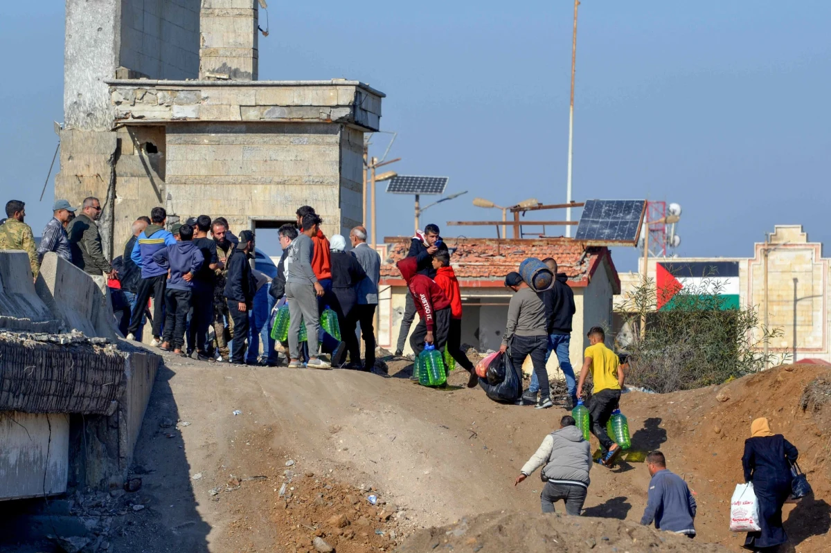 Komisja Europejska nie spodziewa się obecnie nowej fali migracji z Syrii po upadku reżimu Baszara al Asada. „Informacje, które posiadamy, nie wskazują na to, że nastąpi obecnie masowa migracja do Europy” - powiedział brukselskiej korespondentce RMF FM Katarzynie Szymańskiej-Borginon rzecznik KE Stefan de Keersmaecker. 