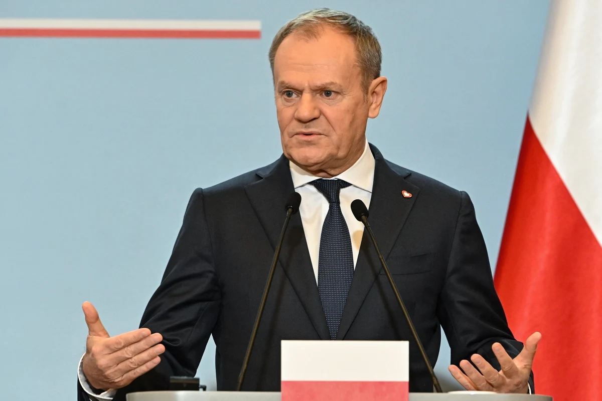 Premier Donald Tusk poinformował w środę, że na początku przyszłego roku uda się na Ukrainę. Do Polski przyjedzie natomiast ukraiński przywódca Wołodymyr Zełenski.