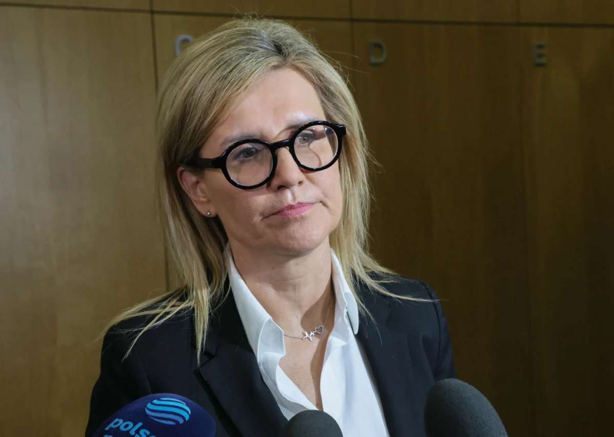 Prokurator Ewa Wrzosek poinformowała w środę, że szef resortu sprawiedliwości, prokurator generalny Adam Bodnar odwołał ją z delegacji do Ministerstwa Sprawiedliwości oraz do Krajowej Rady Prokuratorów. Wrzosek w resorcie sprawiedliwości pełniła funkcję radcy ministra ds. warunków służby prokuratorskiej.