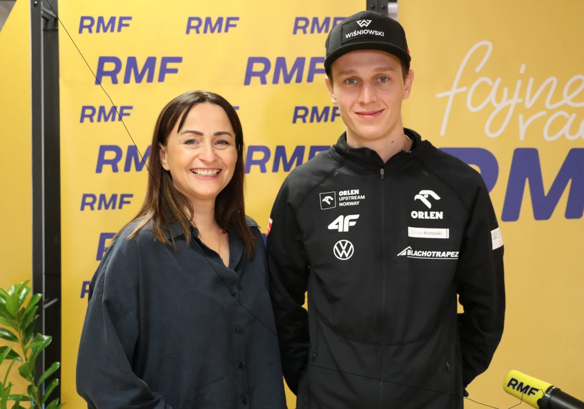 Paweł Wąsek, 25-letni zawodnik WSS Wisła, jest dziś bohaterem naszego cyklu „Skoczkowie i ich odskocznie”. Kto zaraził go pasją do skoków? Jakie ma metody, by się skupić? Którego pytania dziennikarzy nie lubi najbardziej? Odpowiedzi m.in. na te pytania znajdziecie w rozmowie Magdaleny Wojtoń. 