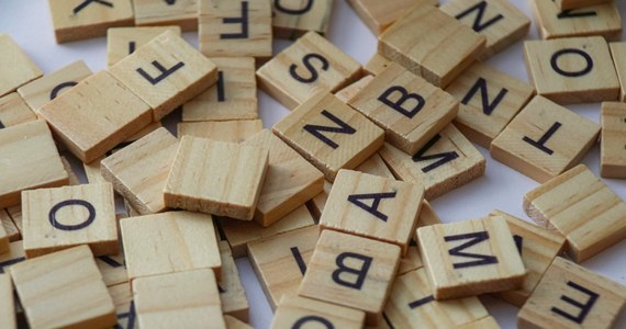 Nowozelandczyk został mistrzem świata w hiszpańskojęzycznym scrabble, nie rozmawiając w tym języku – poinformowała agencja AP.