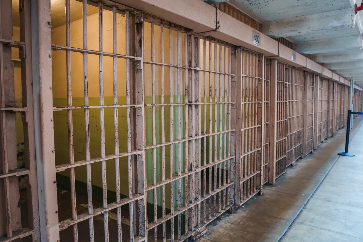 Jest śledztwo w sprawie nieprawidłowości w kluczowym dla poprzedniego kierownictwa resortu sprawiedliwości programie Praca dla więźniów. Jak dowiedział się reporter RMF FM, postępowanie na wniosek szefostwa Służby Więziennej wszczęła Prokuratura Okręgowa w Kielcach. 