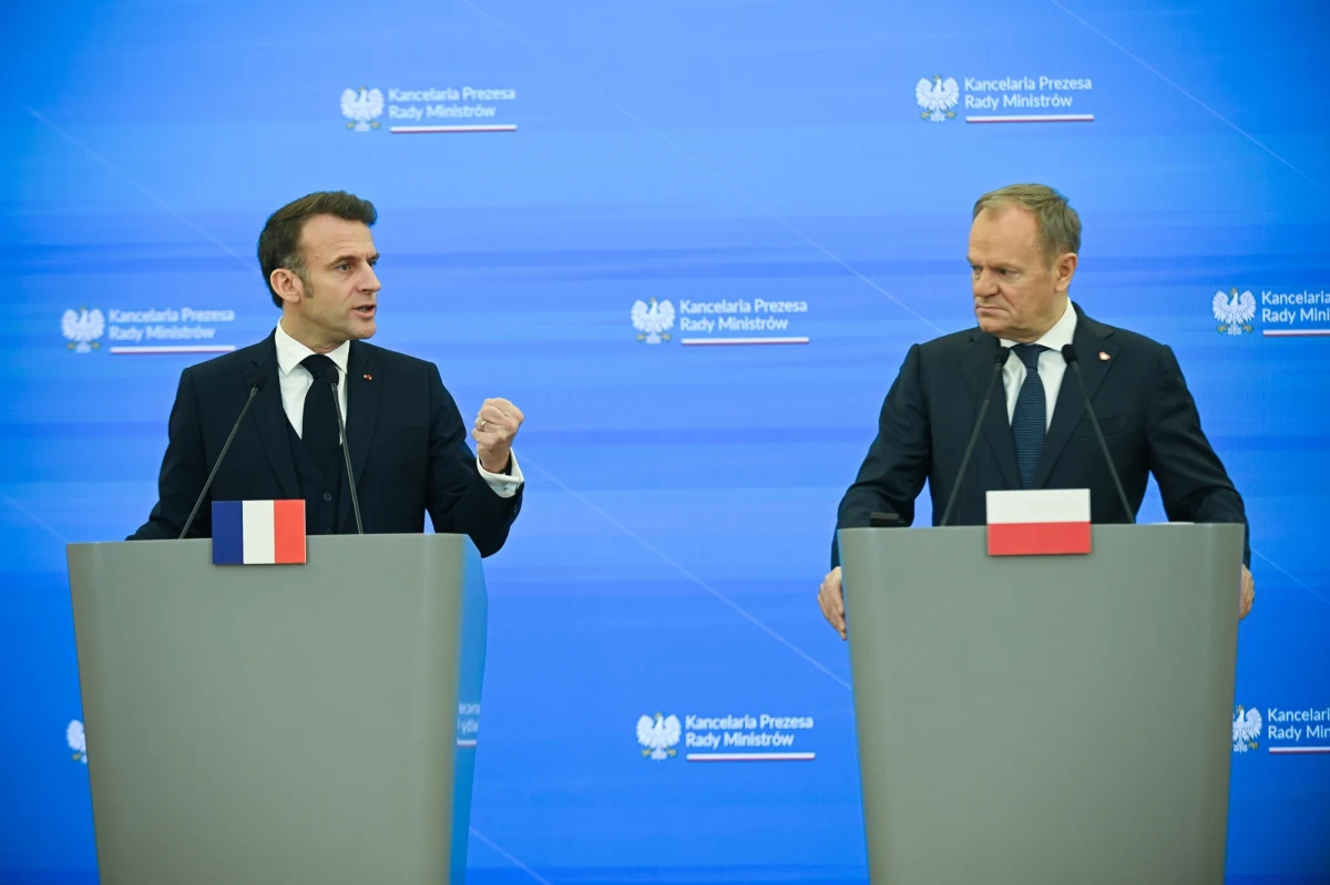 Prezydent Francji Emmanuel Macron w czasie spotkania w Warszawie przekonywał premiera Donalda Tuska do planu wysłania około 40 tysięcy żołnierzy na Ukrainę. Miałoby do tego dojść po ewentualnym podpisaniu porozumienia pokojowego pomiędzy władzami tego kraju i Rosją - twierdzi największa we Francji informacyjna stacja telewizyjna BFMTV.