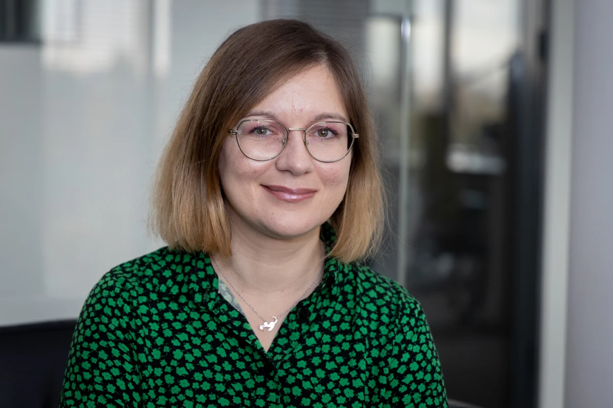 Partia Razem poinformowała o zakończeniu postępowania dyscyplinarnego wobec posłanki Pauliny Matysiak. Została ona zawieszona w partii po powołaniu z Marcinem Horałą (PiS) ruchu popierającego budowę Centralnego Portu Komunikacyjnego. Matysiak została ukarana naganą. Jej odwieszenie w Razem nastąpi 26 grudnia.