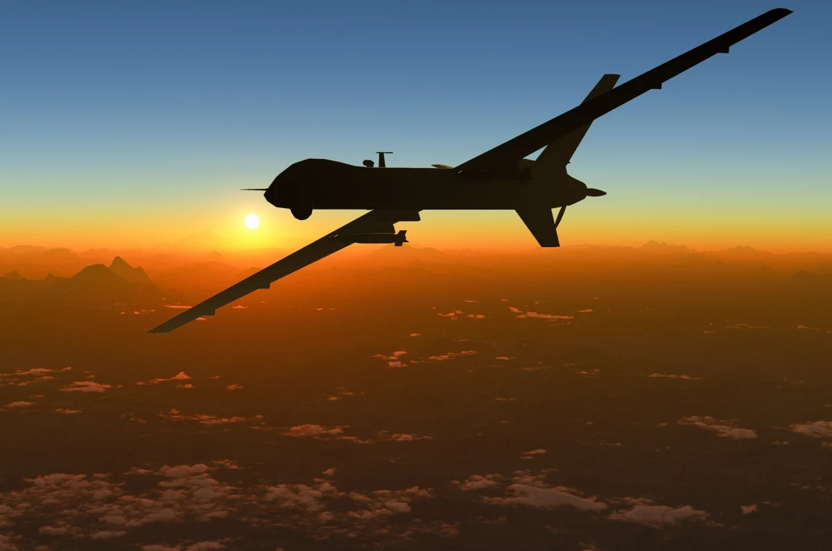 Drony latające m.in. nad New Jersey to drony hobbystyczne, komercyjne i policyjnie, działające w pełni legalnie - powiedział rzecznik Rady Bezpieczeństwa Narodowego USA John Kirby. Odpowiedział w ten sposób na zarzuty o ukrywanie przez władze wiedzy o "tajemniczych" dronach.