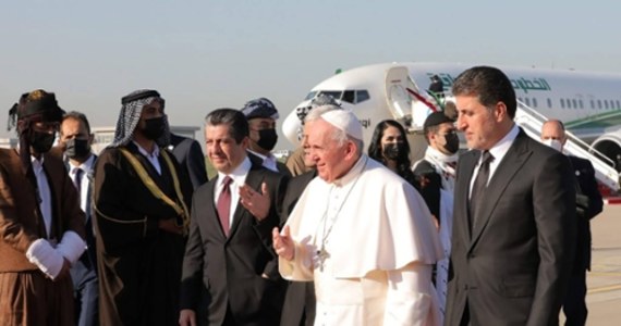 Papież Franciszek miał być celem zamachowców. Ojciec Święty ujawnił, że w czasie jego wizyty w Iraku w marcu 2021 r. udaremniono dwa zamachy. Niedoszli zamachowcy zostali zabici - wyjawił w autobiografii, która ukaże się w styczniu.