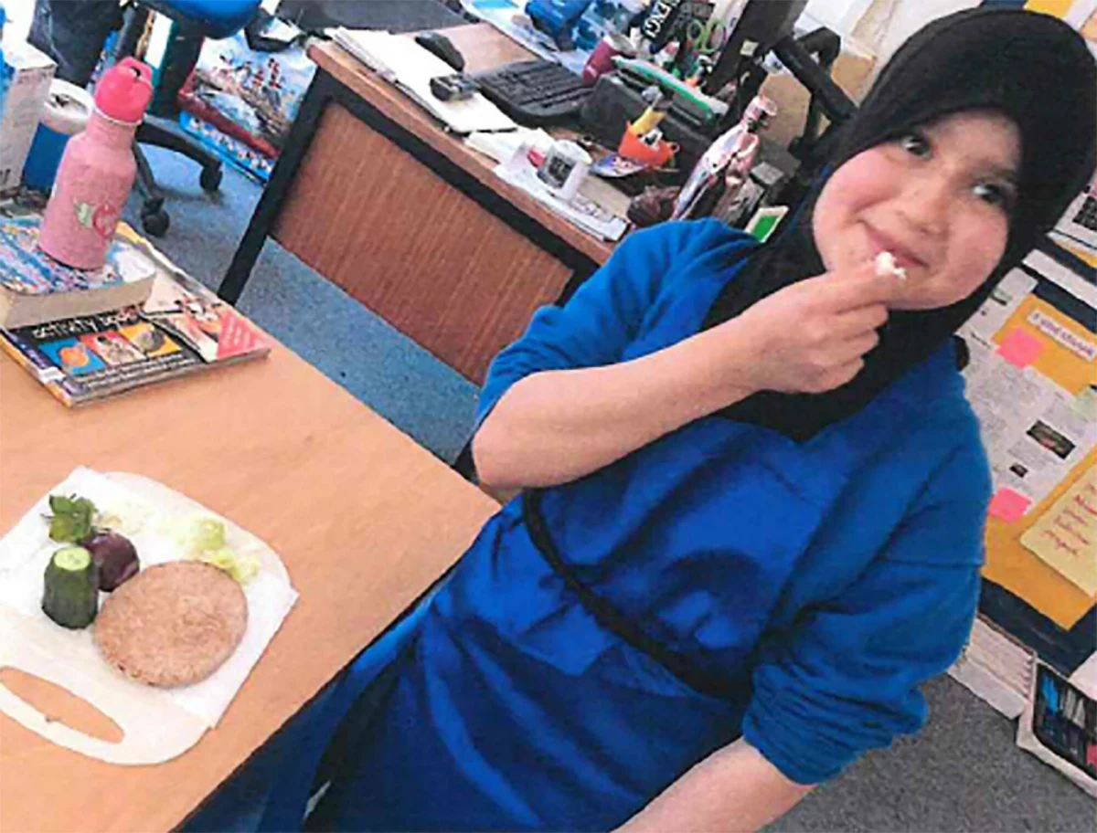 Ojciec i macocha 10-letniej Sary Sharif zostali we wtorek skazani na dożywocie za jej morderstwo. W 2023 roku dziewczynka została znaleziona martwa w swoim domu w Wielkiej Brytanii. Pochodząca z Polski mama dziecka w wygłoszonym w sądzie oświadczeniu nazwała ich katami.