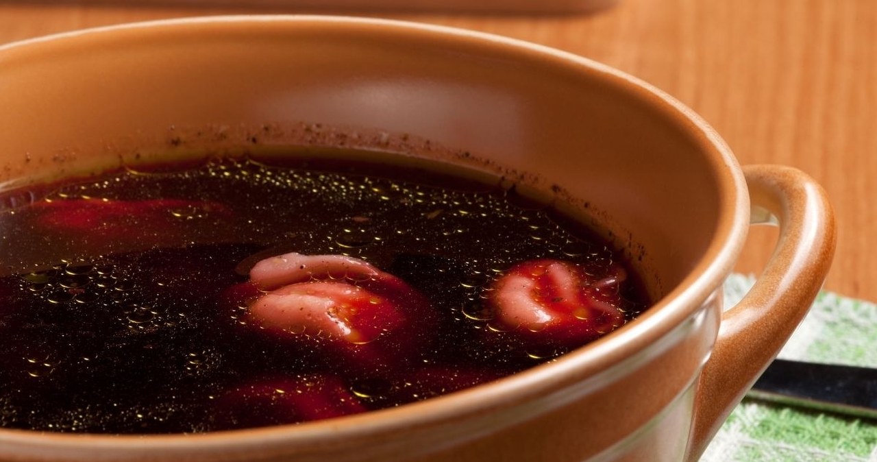 Jak zrobić idealny zakwas do barszczu? Ten przepis jest banalny