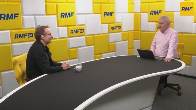 "Zdaje się, że pan Szymon Hołownia już tak nie elektryzuje ludzi, jak na początku, kiedy został marszałkiem Sejmu" - powiedział w Porannej rozmowie w RMF FM Robert Górski, aktor, satyryk i twórca popularnych kabaretów. "Chciałem być znowu prezydentem, chciałem godnie pożegnać naszą głowę państwa" - mówił o swoich kabaretowych planach.