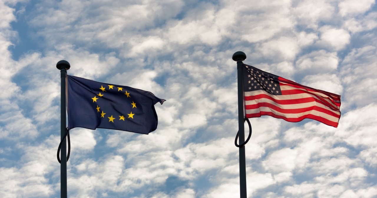 Cła uderzają w Europę. "Strona amerykańska nie dotrzymuje umowy z UE"