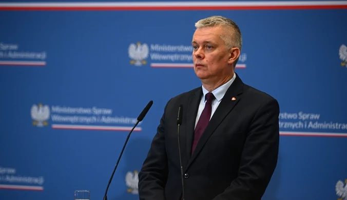 "Będzie cicha wojna z Węgrami". Siemoniak wprost o decyzji Orbana