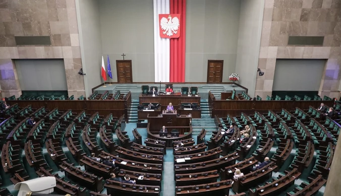 Dwóch liderów i zaskakujący wynik Konfederacji. Jest nowy sondaż 