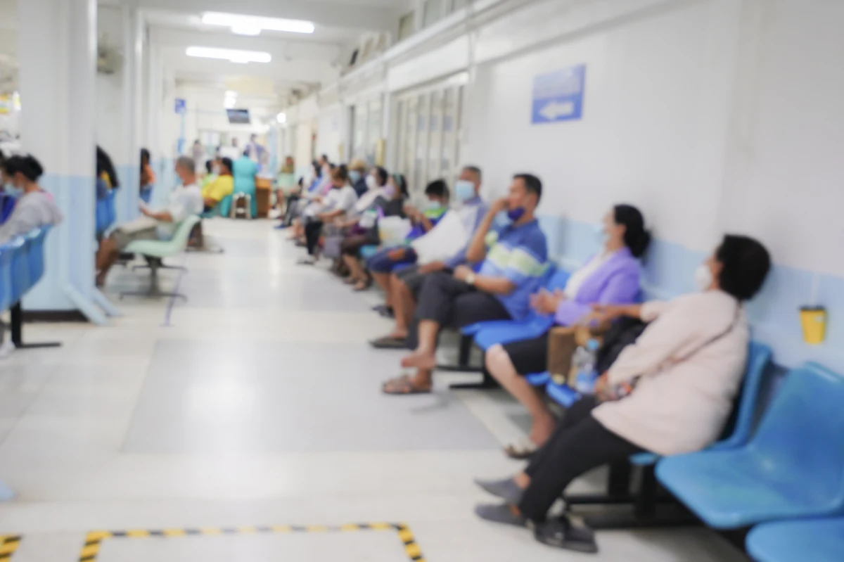 Najwięcej od lat - ponad 1,8 tys. naruszeń praw pacjenta stwierdzono w ubiegłym roku w Polsce. Taki jest wniosek z najnowszego raportu Rzecznika Praw Pacjenta. Najczęściej naruszanym prawem było prawo do świadczeń zdrowotnych. Takich sytuacji dotyczyło ponad tysiąc przypadków.