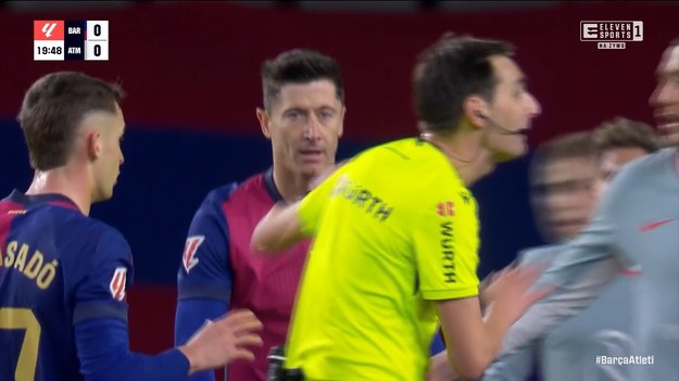 W 18. kolejce LaLiga FC Barcelona zmierzyła się z Atletico Madryt. Gospodarze przegrali ten mecz 1:2, tracąc tym samym pozycję lidera tabeli na rzecz podopiecznych Diego Simeone. Robert Lewandowski pomimo rozegrania pełnych 90 minut nie zanotował ani gola, ani asysty.