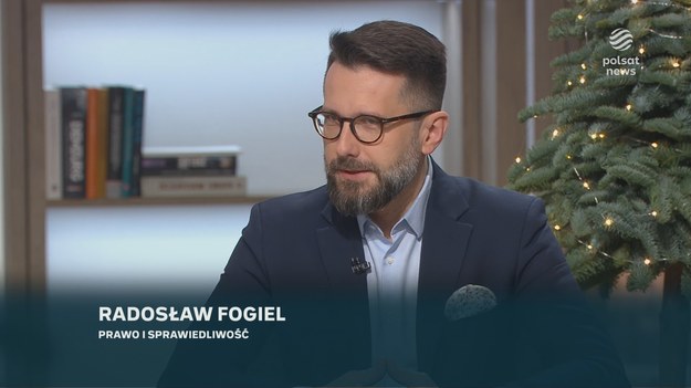 Bogdan Rymanowski spytał gości o piątkowy zamach w Magdeburgu podczas jarmarku bożonarodzeniowego oraz o wpis Donalda Tuska ws. zmiany prawa wizowego i azylowego. Szef rządu zaapelował o "jasną deklarację" ze strony prezydenta Andrzeja Dudy oraz PiS na temat rządowego pakietu zaostrzającego to prawo.

- Gdy myślimy, że doszliśmy do granic hipokryzji, pojawia się Donald Tusk - powiedział Radosław Fogiel z PiS, odnosząc się do słów premiera. Jego wypowiedź skontrowała Dorota Łoboda z Koalicji Obywatelskiej.