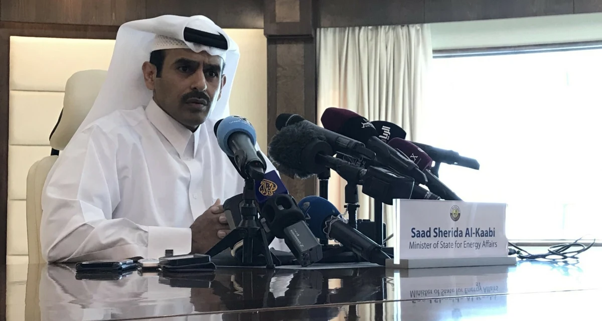 Jeżeli Unia Europejska zdecyduje się na restrykcyjne egzekwowanie wobec Kataru praw dotyczących zwalczania pracy przymusowej i działania na rzecz środowiska - kraj zaprzestanie transferu gazu do krajów Wspólnoty. Informację tej treści przekazał w rozmowie z "Financial Times" katarski minister energetyki Saad al-Kaabi.