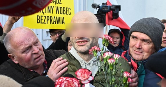 Przeprowadzone czynności nie dały podstaw do uznania, że ks. Michał O. był poddany torturom w rozumieniu przyjętym w konstytucji i na gruncie prawa międzynarodowego. Wykazały natomiast, że doszło do niehumanitarnego traktowania oraz innych naruszeń praw i wolności - poinformowano w komunikacie RPO.