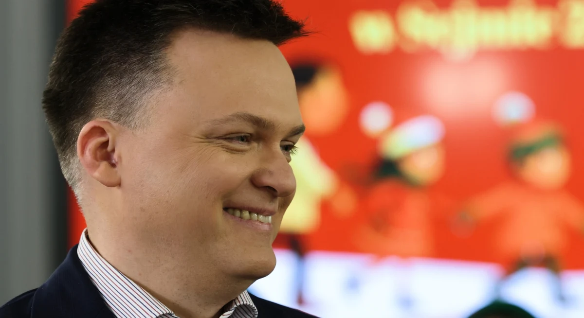 Sprawę Marcina Romanowskiego, który postanowił napisać list do ministra sprawiedliwości, komentuje marszałek Sejmu. Szymon Hołownia nie do końca rozumie sytuację, w której człowiek obarczony poważnymi zarzutami śmie stawiać jakiekolwiek warunki swojego powrotu do kraju. Przypomnijmy, Marcin Romanowski, były wiceminister sprawiedliwości uzyskał azyl na Węgrzech.