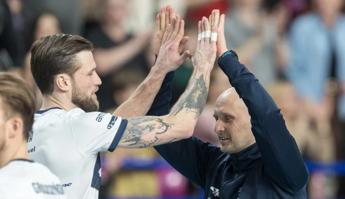 Polski siatkarz zaskoczył, trener zdradza kulisy. "Trochę spadła bomba"