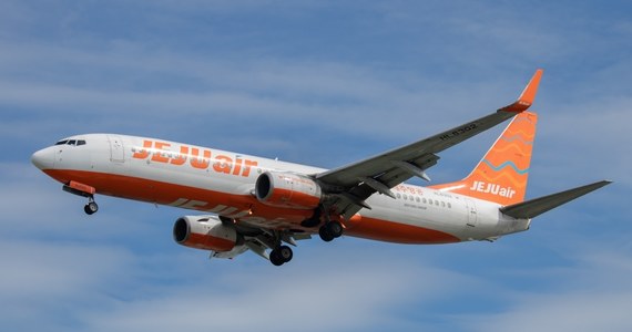 Samolot linii Jeju Air powrócił na lotnisko po tym, gdy w maszynie stwierdzono usterkę podobną do tej, która spowodowała katastrofę w Muan.