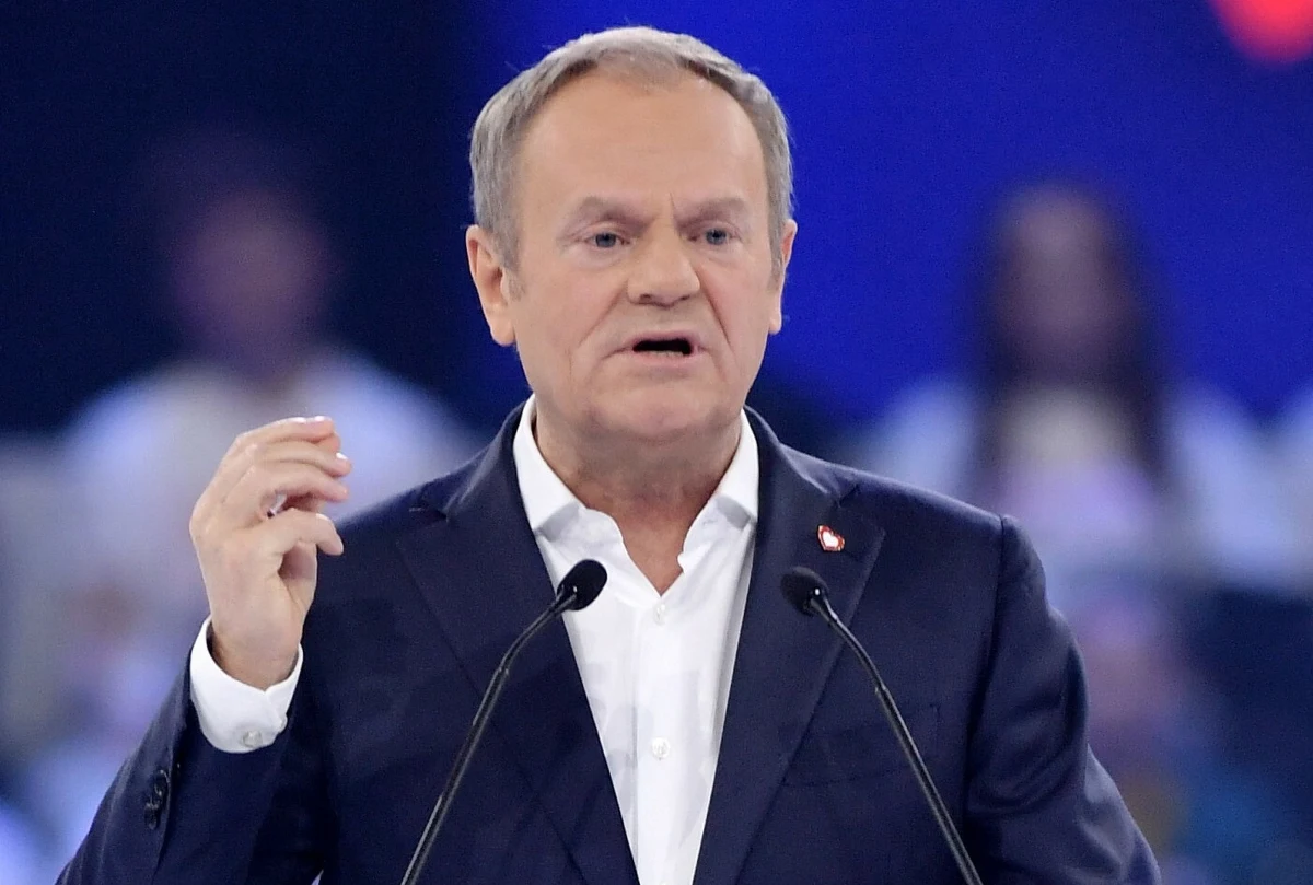 "Pieniędzy nie ma i nie będzie. Na moje oko tyle wynika z uchwały PKW" - w ten sposób premier Donald Tusk skomentował poniedziałkową uchwałę Państwowej Komisji Wyborczej w sprawie subwencji dla Prawa i Sprawiedliwości.