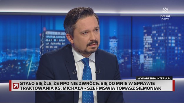 Bogdan Rymanowski pytał profesora Marcina Wiącka o sprawę zatrzymania księdza Michała Olszewskiego. Rzecznik Praw Obywatelskich przekonywał, że orzecznictwo Europejskiego Trybunału Praw Człowieka w jasny sposób określa, że państwo ma obowiązek zapewnić osobie zatrzymanej pełnowartościowy posiłek co kilka godzin. Odrzucał argumenty, że duchowny miał przygotowane swoje własne jedzenie.

- Z obowiązku tego nie zwalnia państwa fakt, iż człowiek samodzielnie wziął sobie z domu, czy gdzieś po drodze zakupił coś do jedzenia - tłumaczył.