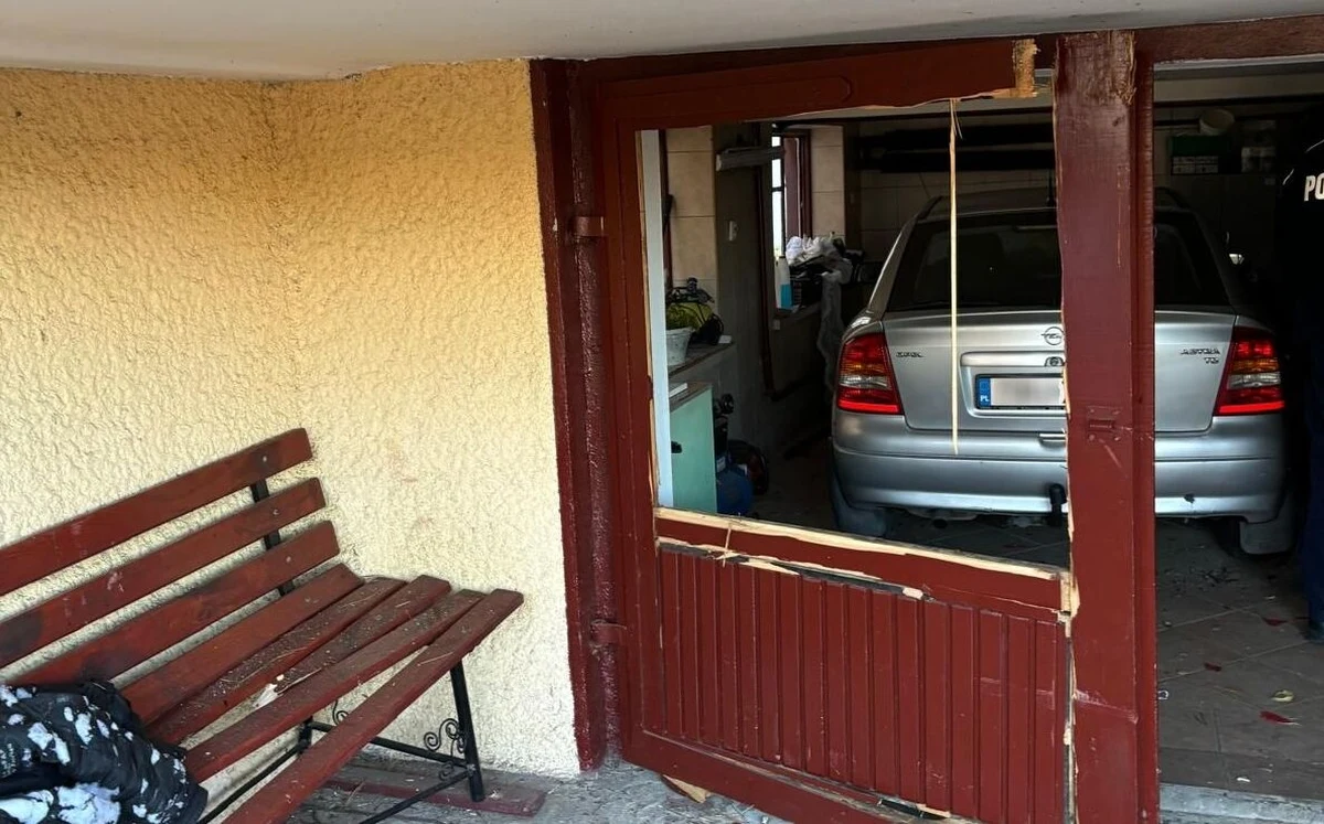 We wtorek w świętokrzyskiej miejscowości Bugaj doszło do wybuchu gazu. Stało się to podczas wymiany butli LPG. Do szpitala trafiła jedna osoba - 70-letni mężczyzna.