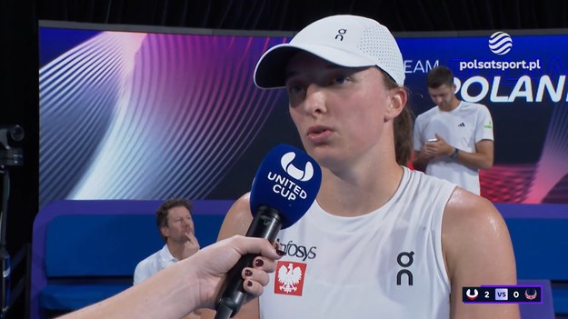 Iga Świątek wygrała z Katie Boulter w drugim meczu ćwierćfinałowym reprezentacji Polski z Wielką Brytanią i przypieczętowała tym samym awans do półfinału. Po zakończeniu tego spotkania Polka udzieliła wywiadu.