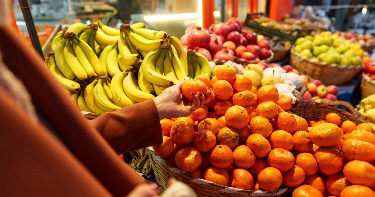 Twoje ciało prosi o ten owoc zimą. Robi więcej niż tylko świetnie smakuje
