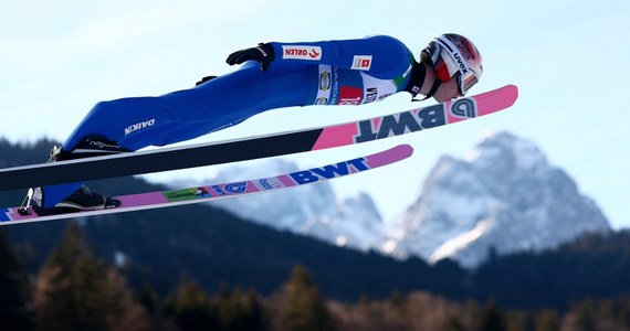 Trudne zadanie czeka Polaków w sobotnim konkursie Turnieju Czterech Skoczni w Innsbrucku. Paweł Wąsek, Jakub Wolny, Aleksander Zniszczoł, Dawid Kubacki i Piotr Żyła w pierwszej serii, rozgrywanej systemem KO, zmierzą się z wymagającymi rywalami.