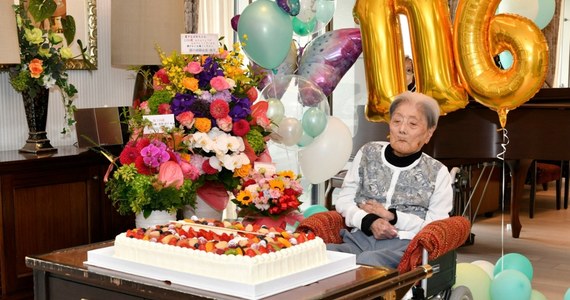 Zmarła Tomiko Itooka, 116-letnia Japonka, uznawana za najstarszą żyjącą osobę na świecie. "Dodawała nam wielkiej odwagi i nadziei przez całe swoje długie życie" - w ten sposób pożegnał ją burmistrz miasta Ashiya, cytowany przez japoński serwis NHK News.