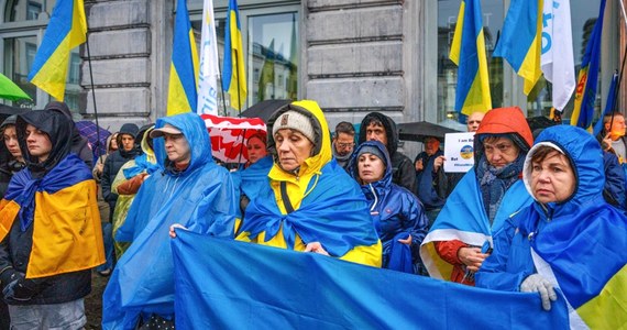 Ukraińskie władze nie będą stosować żadnych środków przymusu, by nakłonić swoich obywateli do powrotu do kraju. W poniedziałek zapowiedział to wicepremier i minister jedności narodowej Ukrainy Ołeksij Czernyszow. Zgodnie z ministerialnymi danymi, za granicą przebywa obecnie 20-25 mln Ukraińców.