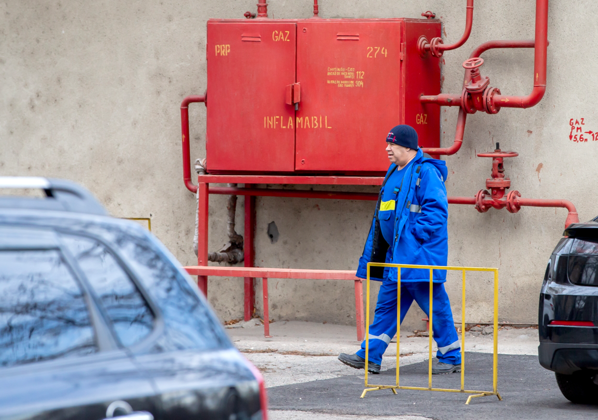 W Naddniestrzu, separatystycznym regionie Mołdawii, ponad 51 tys. gospodarstw domowych nie ma gazu, a w 1500 wieżowcach nie ma ogrzewania. Tymi danymi podzieliły się władze w Kiszyniowe. W opinii premiera Dorina Receana władze Rosji usiłują poprzez wstrzymanie dostaw gazu wpłynąć na wyniki tegorocznych wyborów parlamentarnych w Mołdawii.