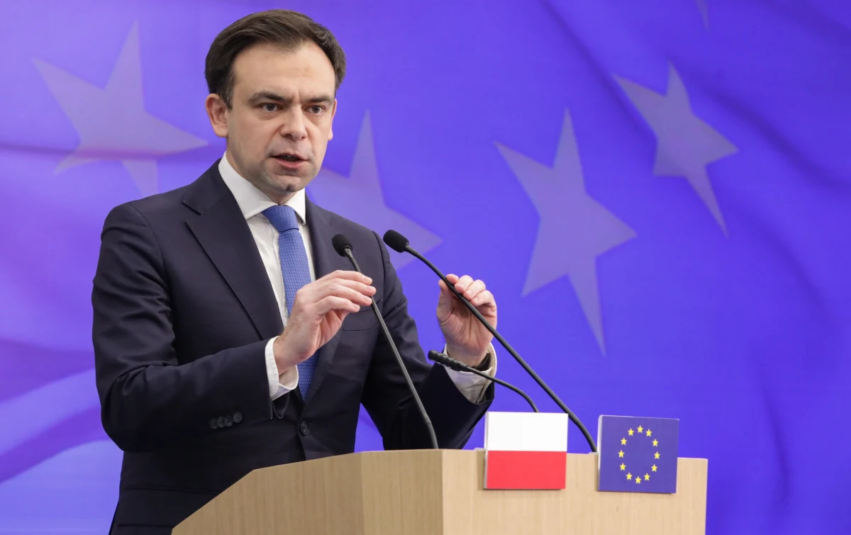 Minister finansów nie podjął jeszcze decyzji, czy wypłaci pieniądze Prawu i Sprawiedliwości, czy ich nie wypłaci. Andrzej Domański zwrócił się za to do Państwowej Komisji Wyborczej o wykładnię uchwały dotyczącej wypłaty subwencji.