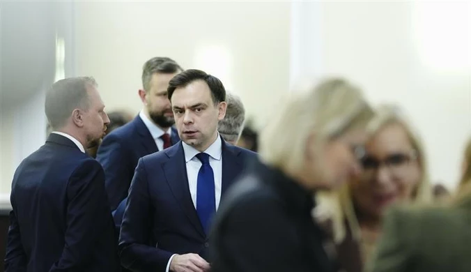 Sprawa pieniędzy dla PiS. Minister finansów podjął decyzję