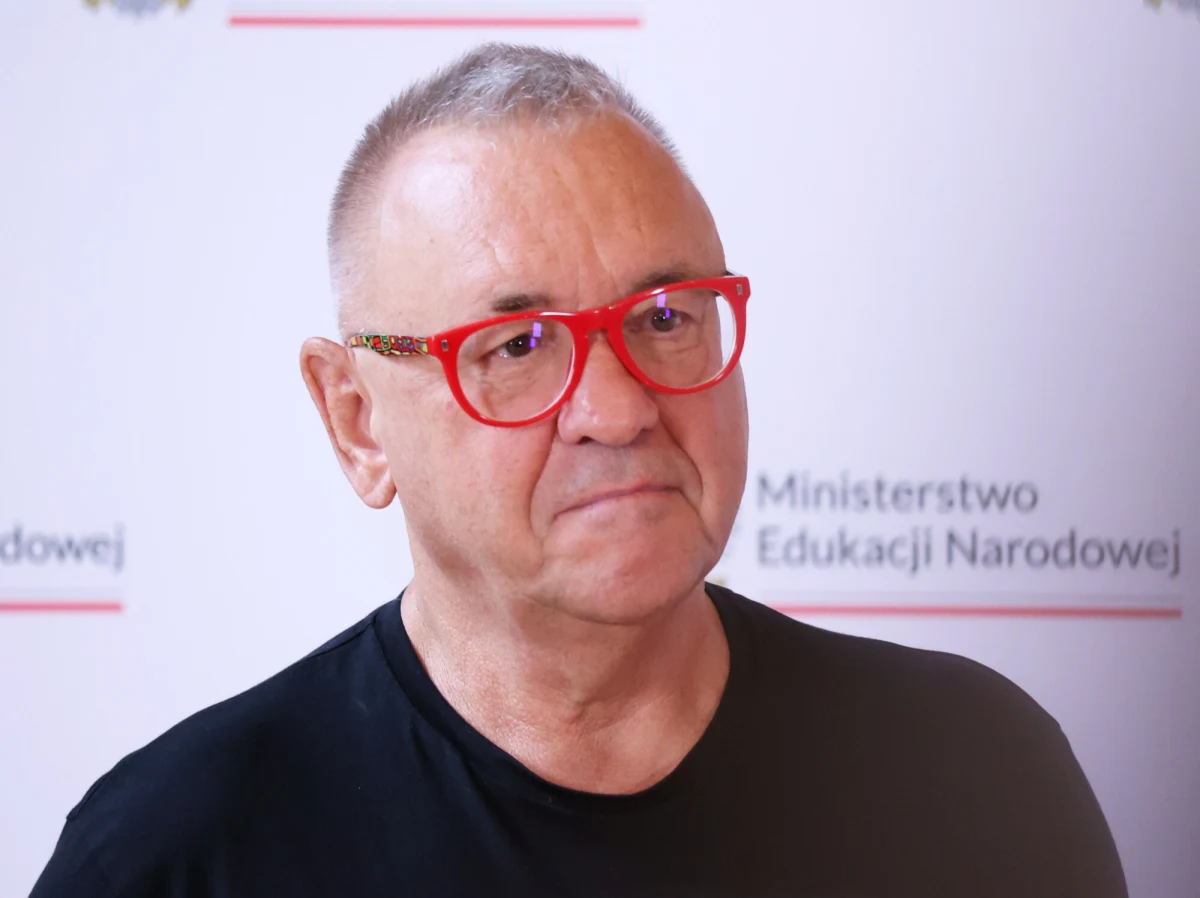 Policja zatrzymała jedną osobę w związku z groźbami wobec szefa Fundacji WOŚP. Jerzy Owsiak informował w mediach społecznościowych, że ktoś grozi mu śmiercią. 