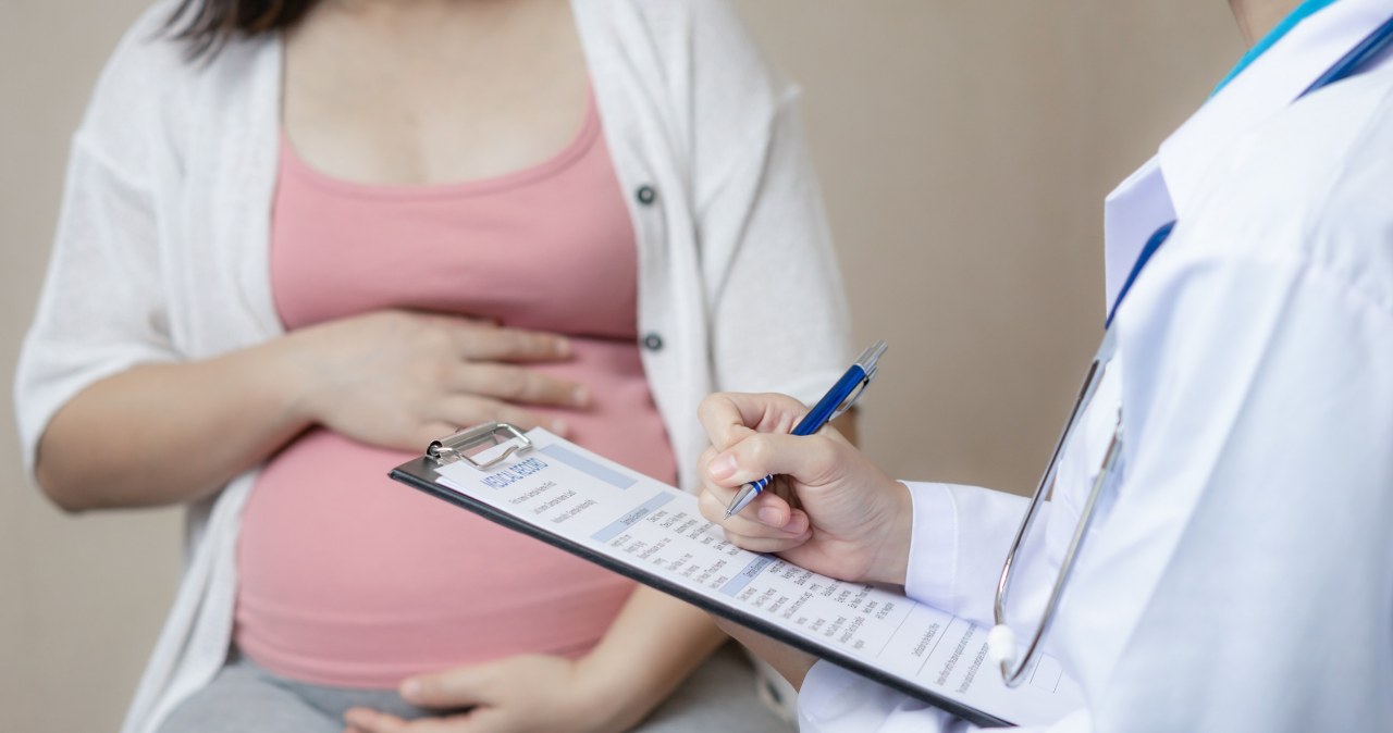 Badania w ciąży to nie tylko USG. Takie badania zleci lekarz w trakcie całej ciąży
