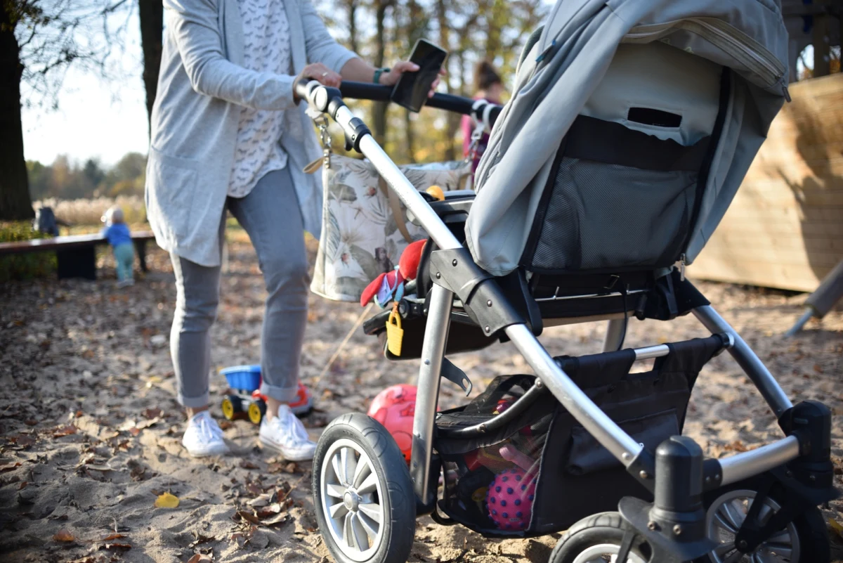 ​Co z programem 800 plus? Głos w tej sprawie zabrała Aleksandra Gajewska, wiceminister rodziny, pracy i polityki społecznej. "Program 800 plus jest już stałym wieloletnim elementem budżetów domowych polskich rodzin, dlatego będzie kontynuowany w kolejnych latach na takich samych zasadach jak obecnie" - zapewniła.