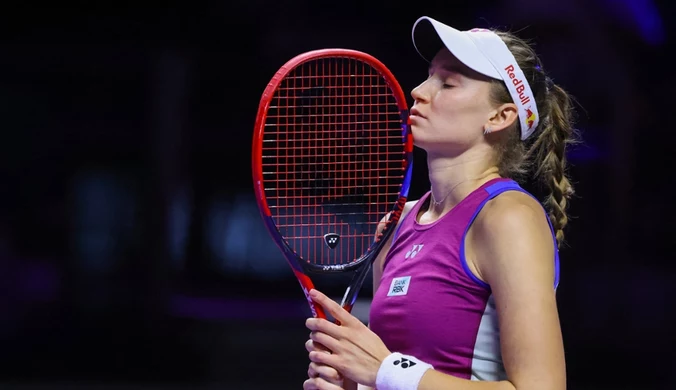 Rybakina przyciśnięta na korcie, nagły zwrot. Tie-break i było po wszystkim