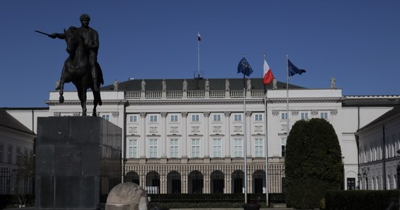 Katarzyna Cichos ogłosiła zamiar startu w wyborach prezydenckich jako bezpartyjna kandydatka. To doktor nauk prawnych, była radna Siemianowic Śląskich. Głównymi punktami jej programu będą bezpieczeństwo, rozwój i społeczeństwo. 