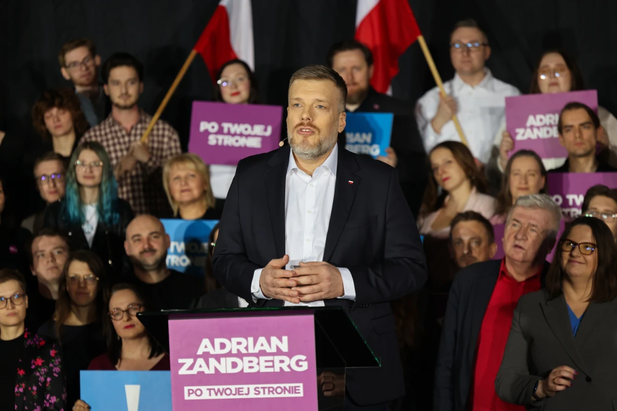 Rada Krajowa Razem podjęła decyzję. Adrian Zandberg wystartuje w wyborach prezydenckich - ogłoszono w sobotę. Potwierdziły się tym samym ustalenia dziennikarza RMF FM Kacpra Wróblewskiego. Informowaliśmy o nich już we wtorek, 7 stycznia. 