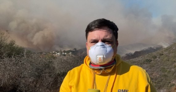 Niestety, pożar Palisades w Kalifornii dotarł do kolejnych budynków. Trwa walka o ich ocalenie. Żywioł zbliża się do miasteczek Brentwood i Encino. "Na miejsce przerzucono ogromne siły straży pożarnej. W górzystym terenie trwa walka z ogniem. Sytuacja jest bardzo trudna" - relacjonuje z Los Angeles Paweł Żuchowski, korespondent RMF FM. Liczba ofiar pożarów w rejonie Los Angeles wzrosła do 13 osób.