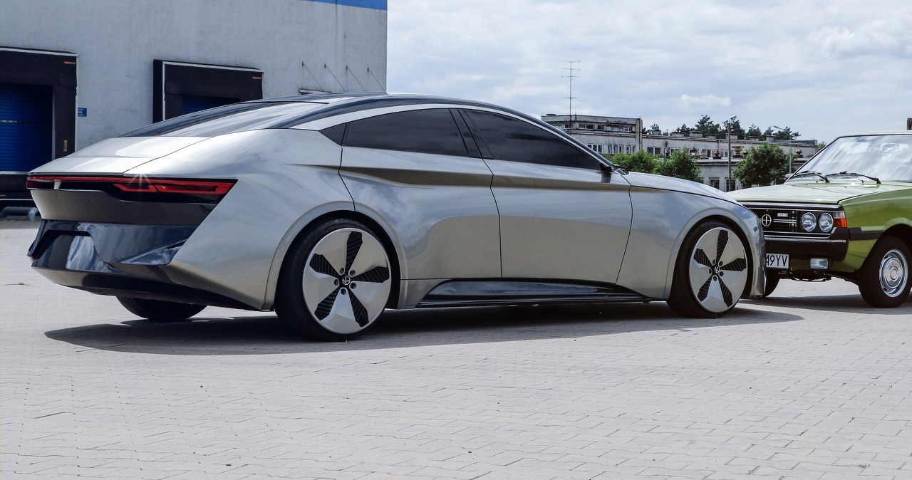 Nowy Polonez, elektryk od Ursusa i Arrinera Hussarya. Polska mogła być potęgą