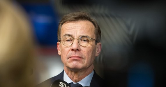 Wyślemy trzy okręty i samolot rozpoznawczy do ochrony podmorskich kabli na Bałtyku w ramach operacji NATO - poinformował premier Szwecji Ulf Kristersson. Polityk podkreślił, że choć jego kraj nie jest w stanie wojny, to nie można powiedzieć, aby panował pokój.