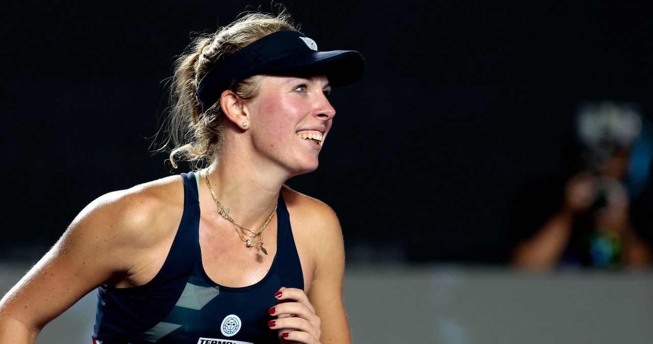 Szczęśliwa Magdalena Fręch nadała komunikat. Nagle do akcji wkroczyła Radwańska