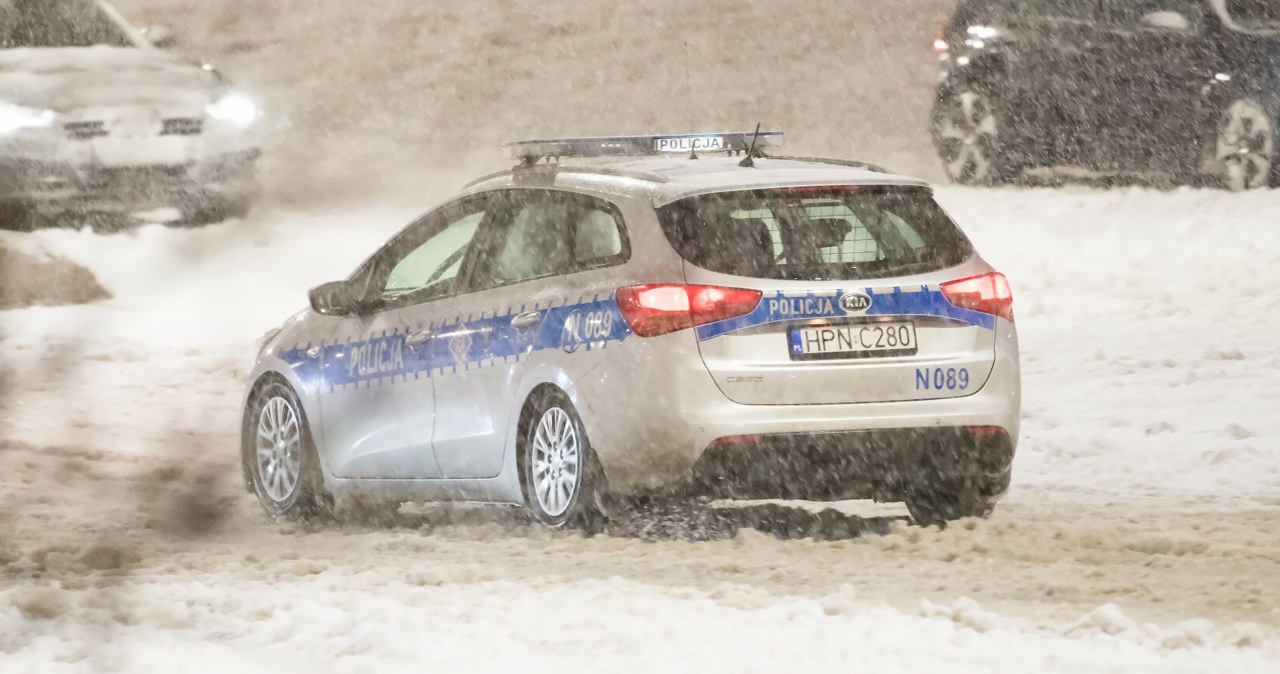 3000 zł za lenistwo. Policjanci sypią mandatami jak tylko popada śnieg