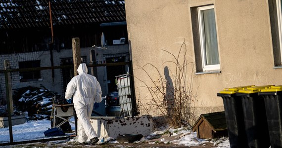 ​Dwie osoby zginęły, a dwie zostały ciężko ranne w wyniku ataku nożownika w jednym z domów w Brandenburgii na wschodzie Niemiec. Napastnik został zatrzymany.