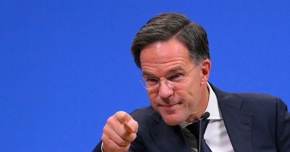 "Zacznij się uczyć rosyjskiego lub wyjedź do Nowej Zelandii!". W ten dosadny sposób szef NATO Mark Rutte zachęcał, by kraje UE zwiększyły do ponad 2 proc. PKB swoje wydatki na obronę. Sekretarz generalny Sojuszu dyskutował z posłami w Parlamencie Europejskim. 