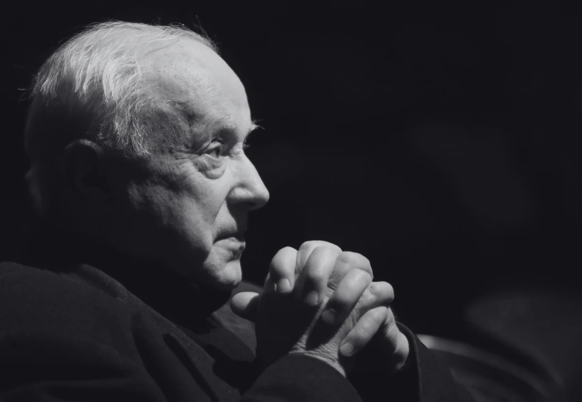 ​Stanisław Brudny - aktor teatralny, filmowy i dubbingowy - zmarł 13 stycznia w wieku 95 lat - podał Teatr Śląski w Katowicach.