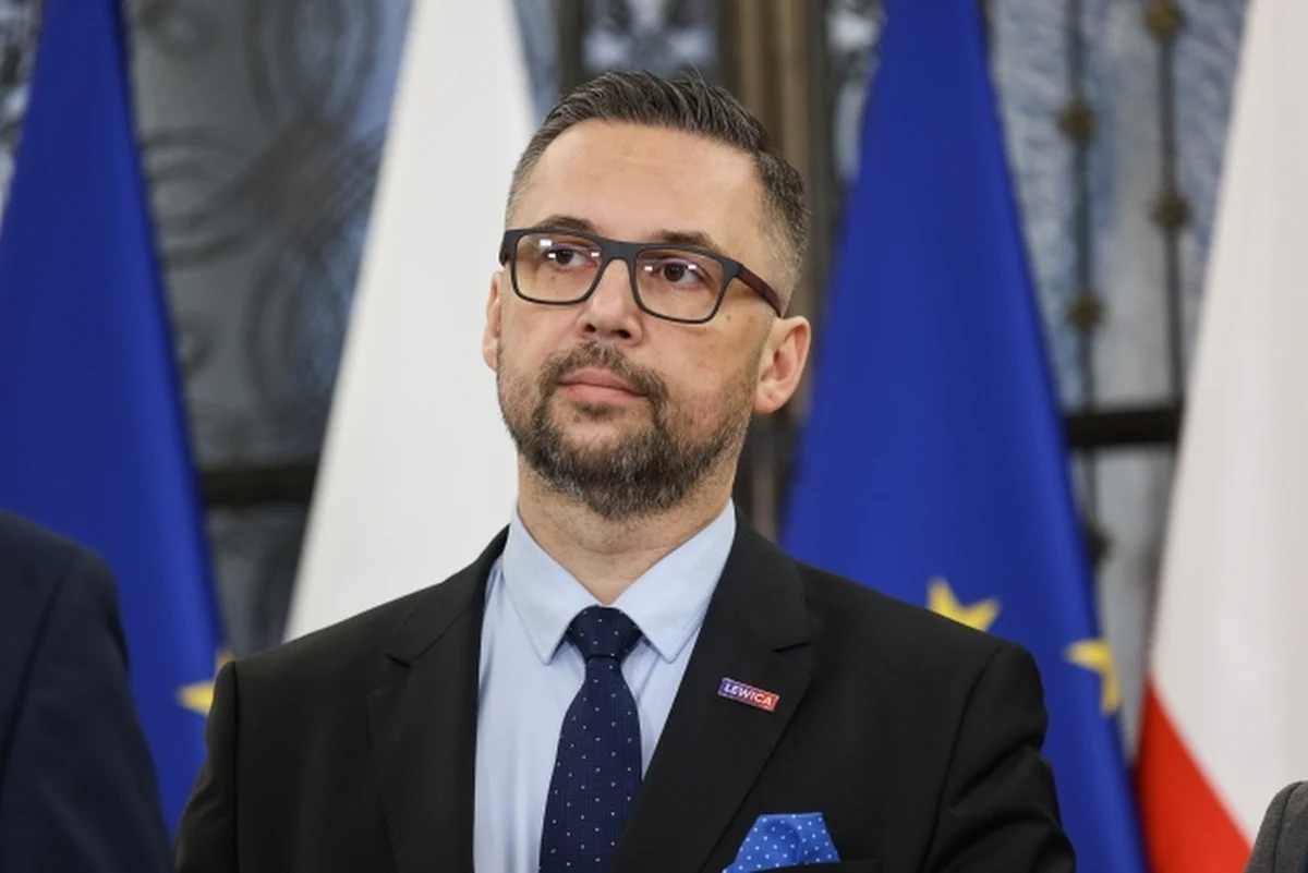 Marcin Kulasek został nowym ministrem nauki i szkolnictwa wyższego. Potwierdziły się tym samym wcześniejsze informacje RMF FM. Powołanie nowego szefa resortu nauki stało się konieczne po tym, jak 19 grudnia 2024 r. Dariusz Wieczorek poinformował o złożeniu rezygnacji z tej funkcji.